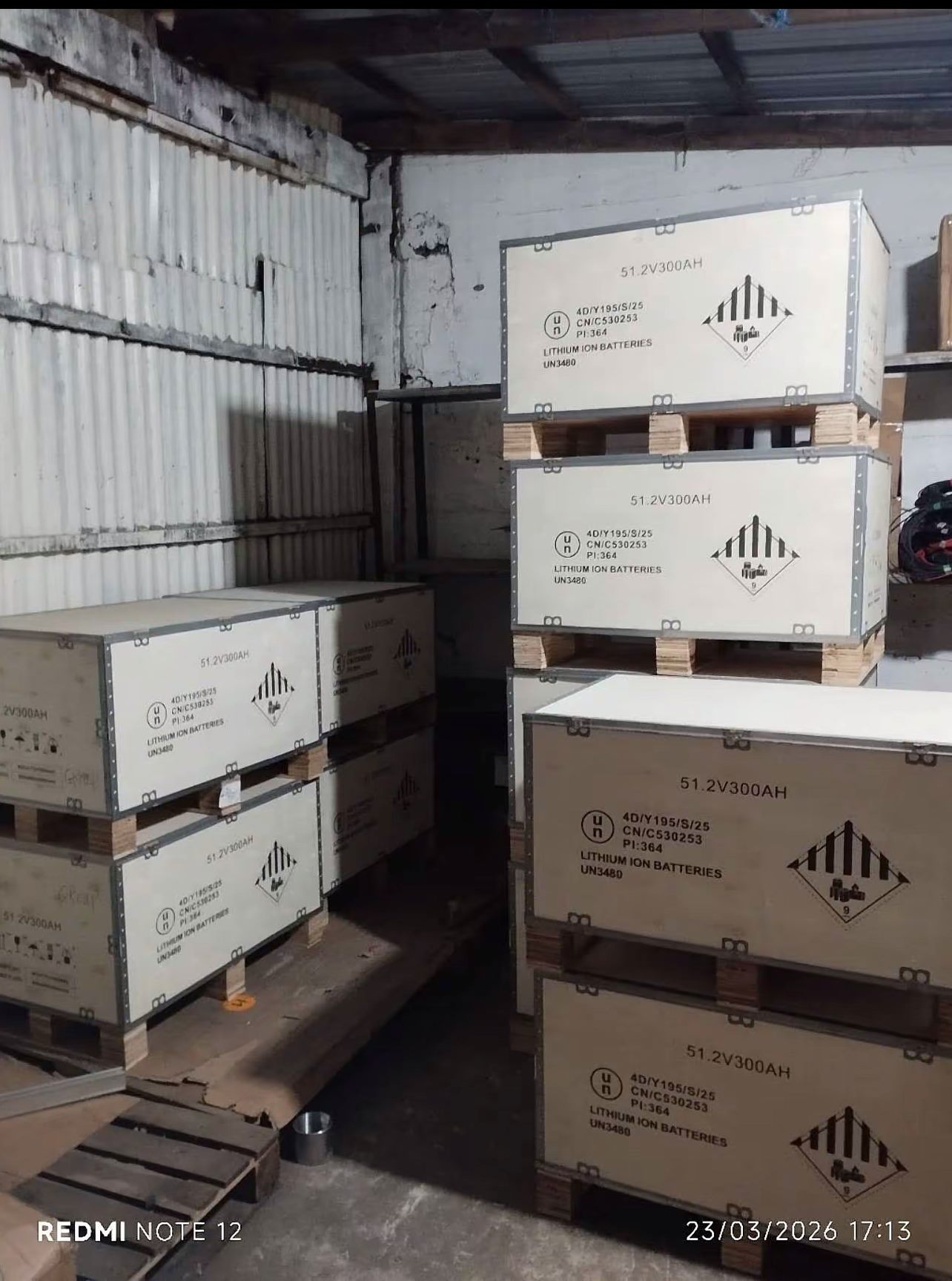 LiFePO4 battery export crates with UN3480 lithium battery packing marks